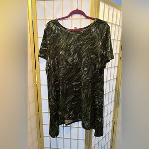 🌟🛍️ 2/$20 🛍️🌟 LuLaRoe - Melissa Top - 2XL